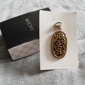 Miche jewelry